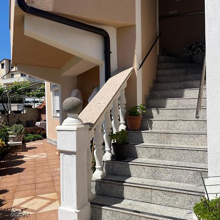 Apartments Ostojic Đảo Krk Ngoại thất bức ảnh