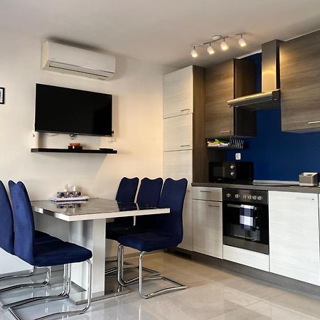 Apartments Ostojic Đảo Krk Ngoại thất bức ảnh