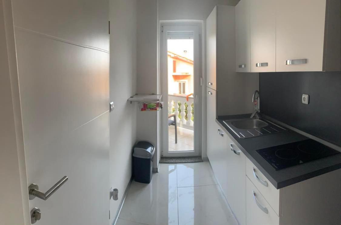 Apartments Ostojic Đảo Krk Ngoại thất bức ảnh