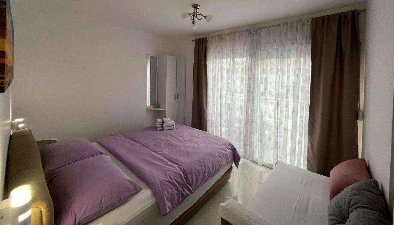 Apartments Ostojic Đảo Krk Ngoại thất bức ảnh