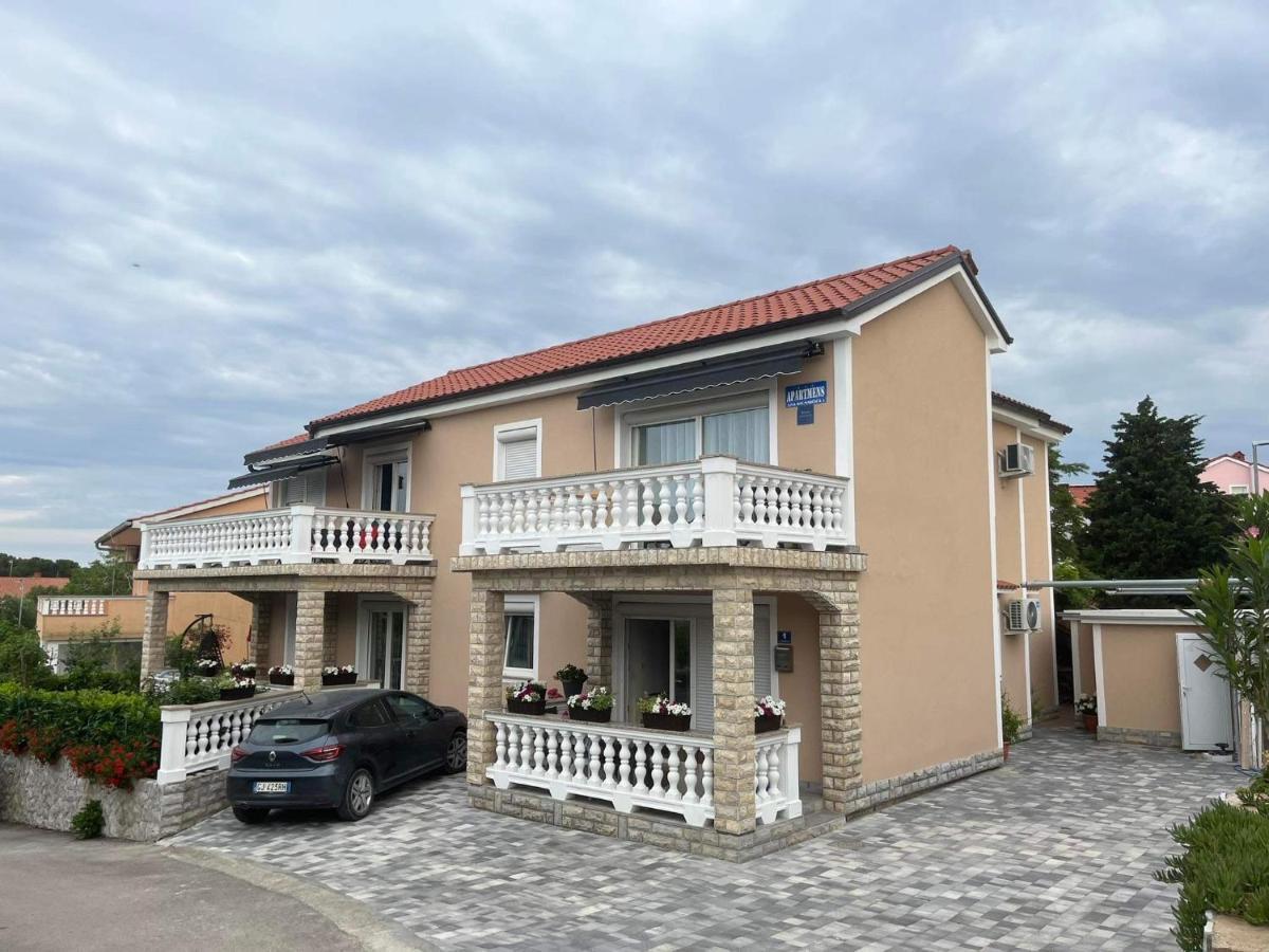 Apartments Ostojic Đảo Krk Ngoại thất bức ảnh