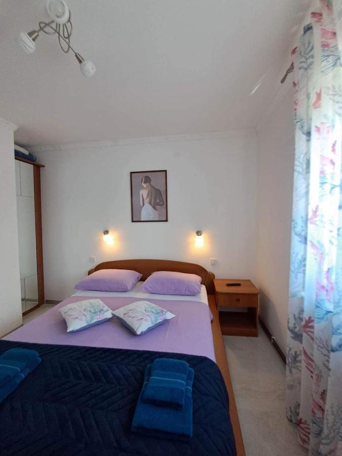 Apartments Ostojic Đảo Krk Ngoại thất bức ảnh