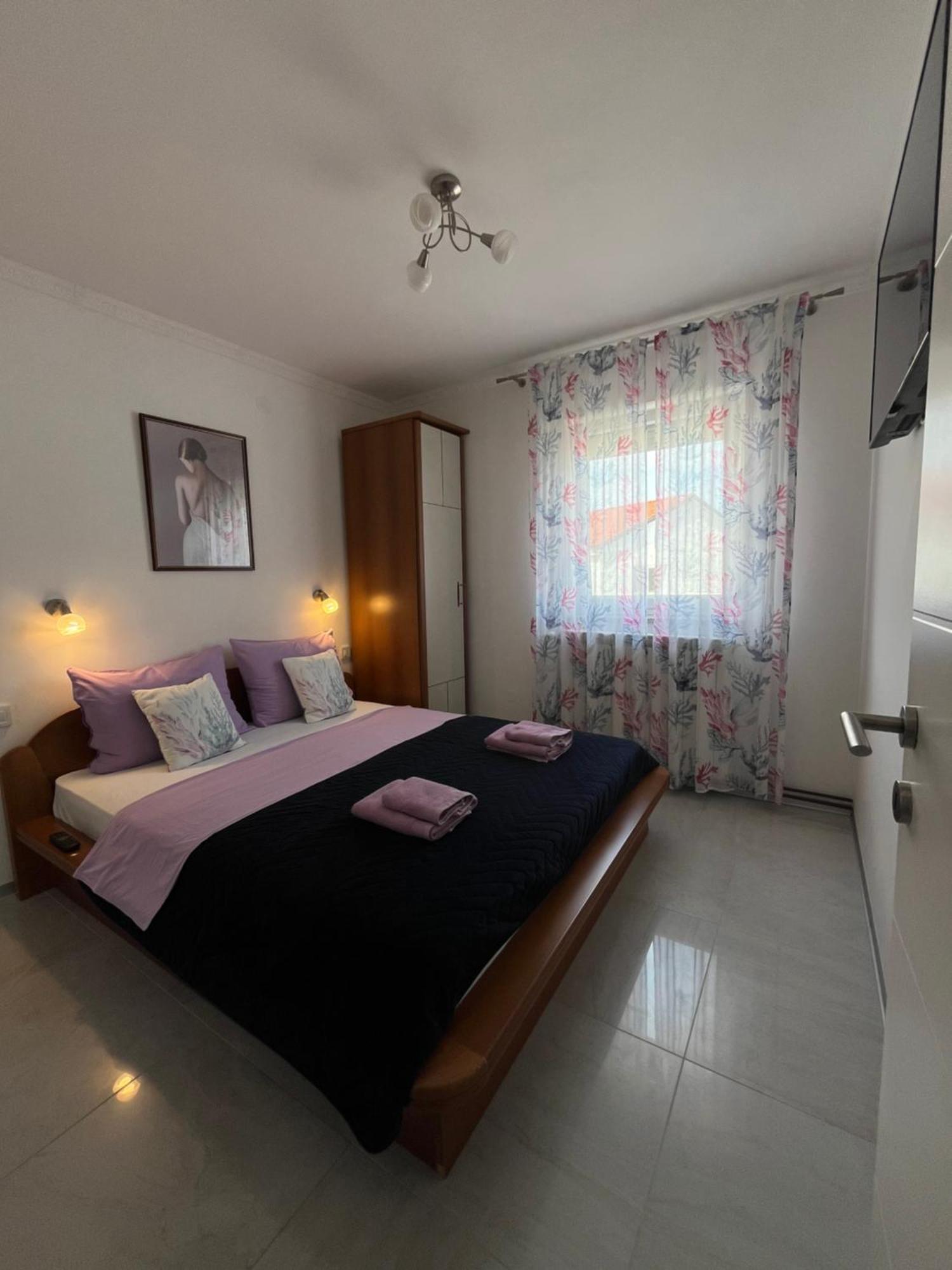 Apartments Ostojic Đảo Krk Ngoại thất bức ảnh
