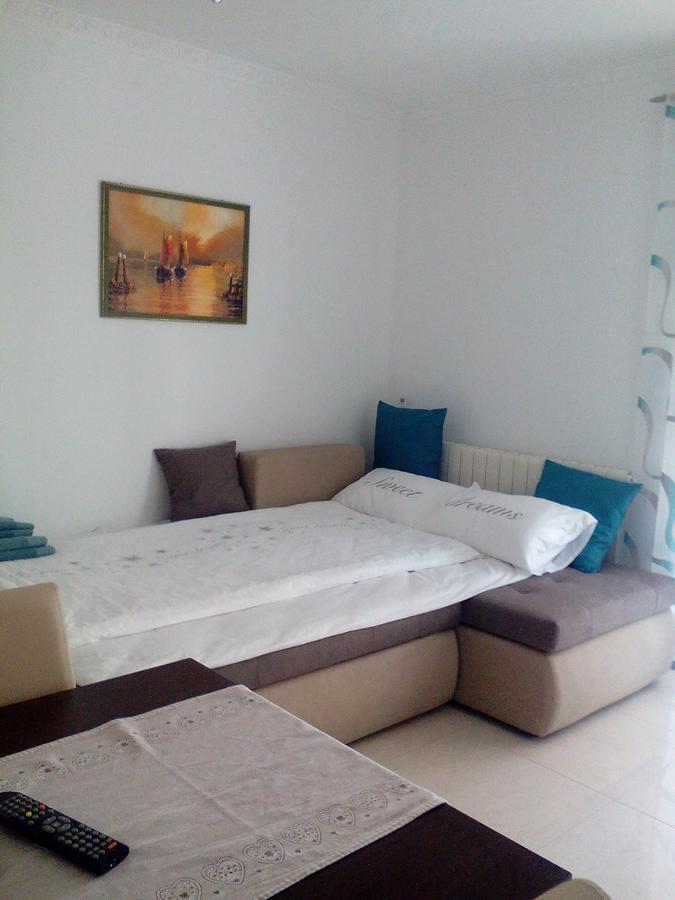 Apartments Ostojic Đảo Krk Ngoại thất bức ảnh